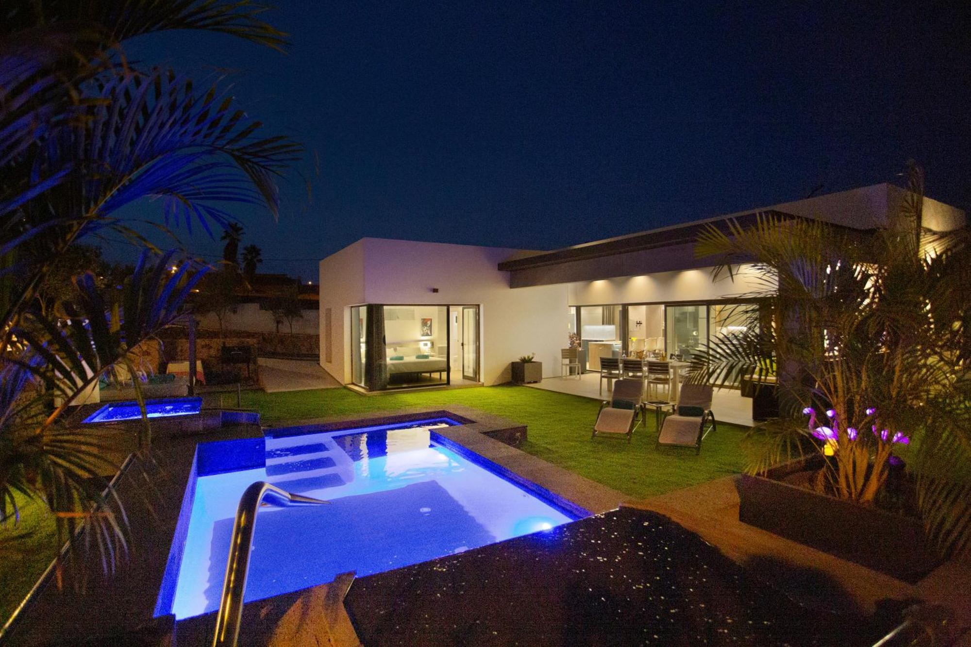 Villa Laian Triquivijate Exterior foto